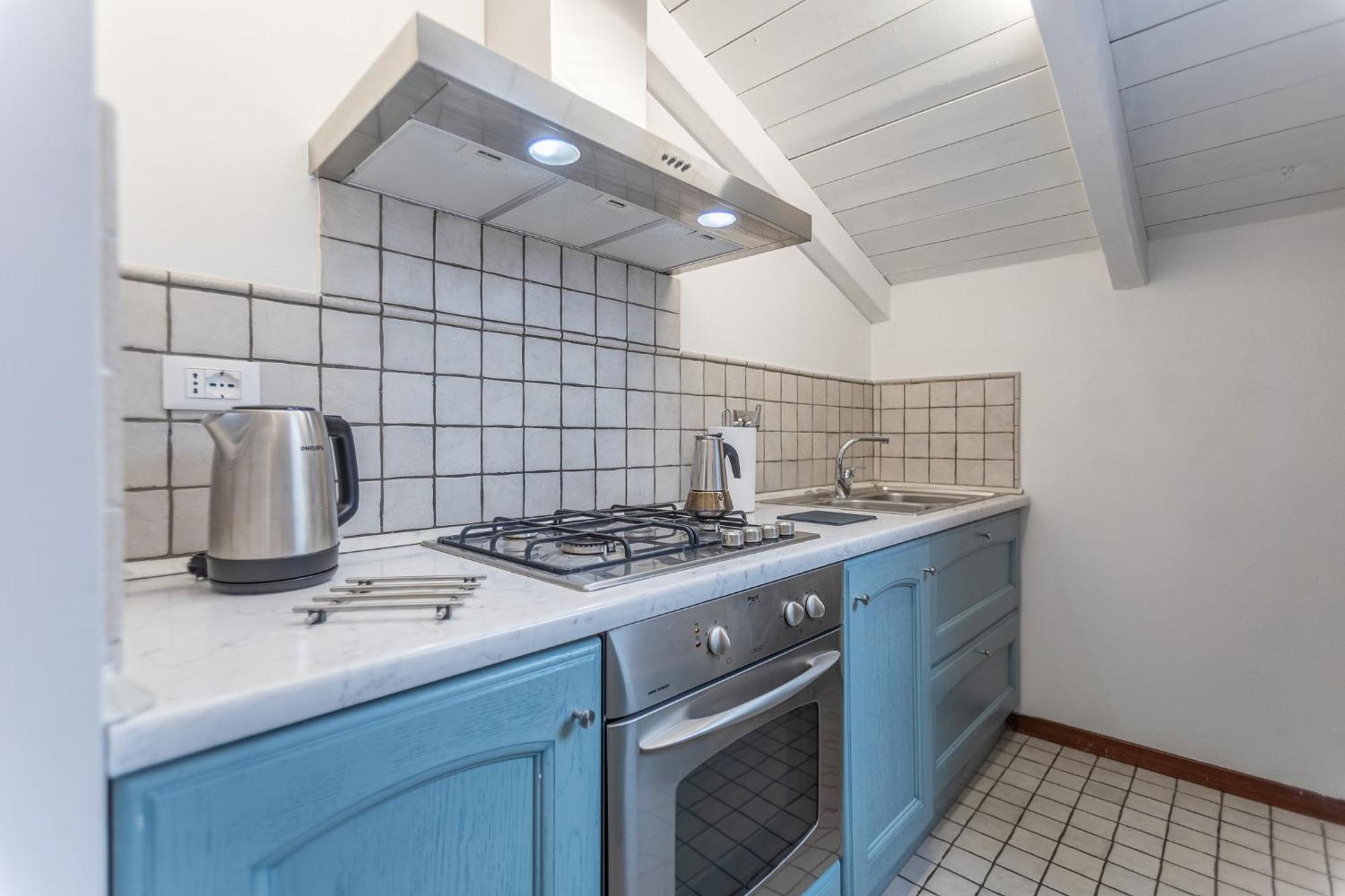 Apartamento Pratello Elegante E Raffinata Mansarda Bolonia Exterior foto