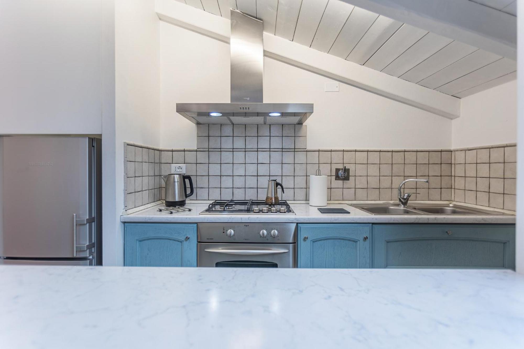 Apartamento Pratello Elegante E Raffinata Mansarda Bolonia Exterior foto